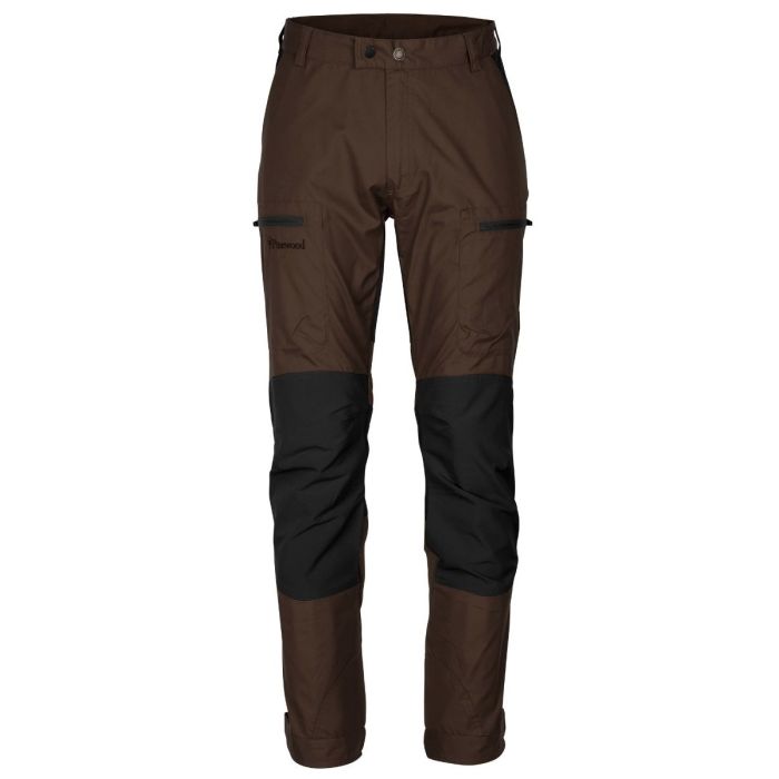 Pinewood Caribou   Buks-    Brown Black